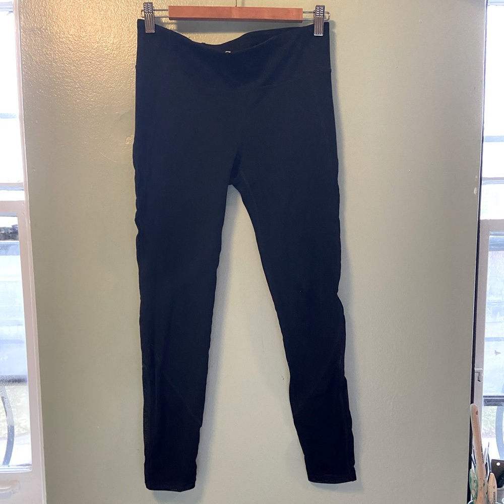 GAP Fit sheer panel leggings